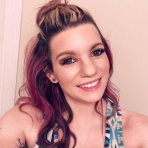 Meet your Posher, Dalee